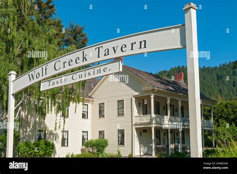 Oregon, Wolf Creek Inn, built 1883, oldest continuous use hotel in ...