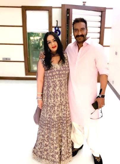 Neelam Devgan (Ajay Devgn’s Sister) Age, Husband, Family, Biography ...