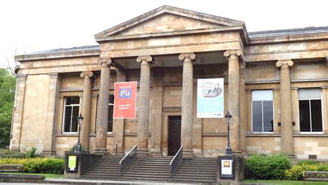 Paisley Museum and Art Galleries - Walking Tours on WheelsWalking Tours on Wheels