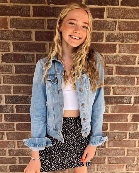 Rylee Arnold on Instagram: “no more braces!🤩” | Outfits, Spring outfits ...