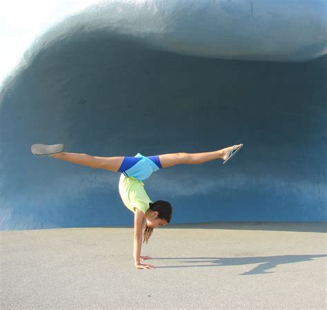 Oakville Gymnastics Club Acrobatic Gymnastics Team: Handstand photo contest Jessica