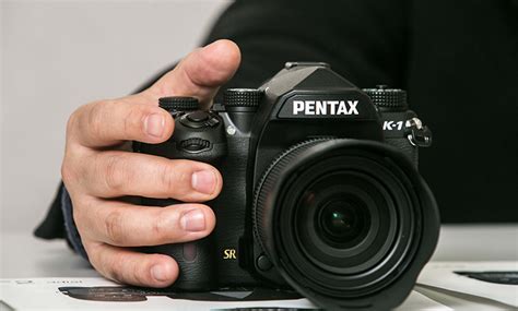 Pentax Camera Comparison: List of Pentax DSLRs - 3D Insider