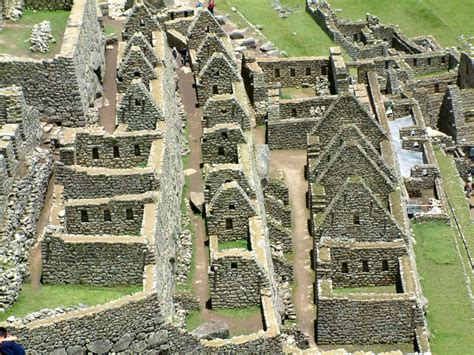 Geometric architecture of Machu Picchu photo - Chris Willis photos at ...