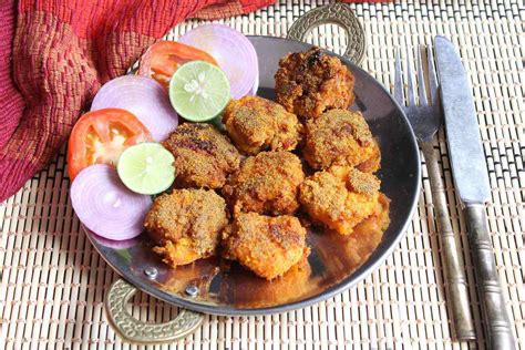 Rava Fried Prawns Recipe by Archana's Kitchen