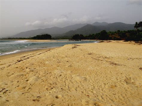 Bureh Beach, Sierra Leone