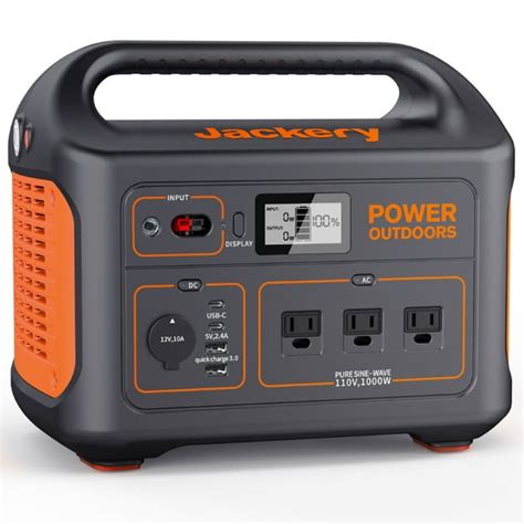 Jackery 2000-Watt Peak Output Explorer 880 Portable Power Station ...