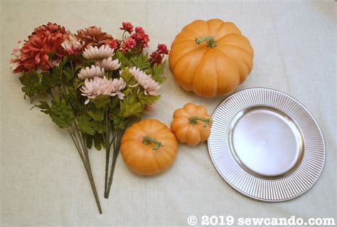 Sew Can Do: Easy Craft Pumpkin Flower Tower Table Decor