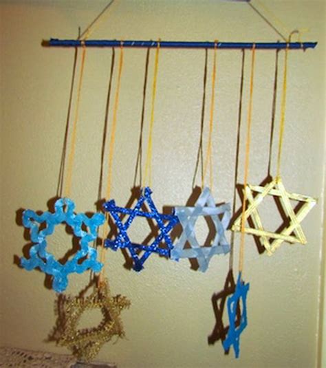 Beautiful Homemade Hanukkah Ornaments Decoration Ideas - family holiday.net/guide to family ...