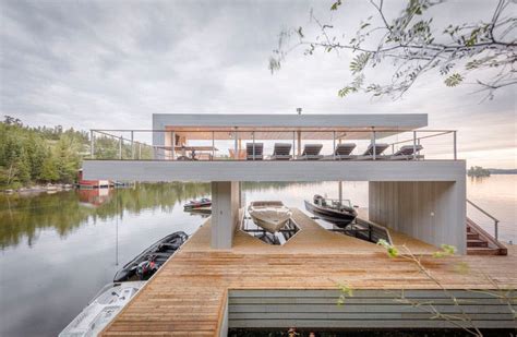 Koby Kepert: A Modern Boat House with Spectacular Vistas