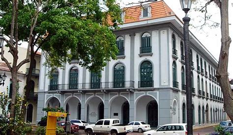 Panama Canal Museum The Panama Canal Museum (Spanish: Museo del Canal ...