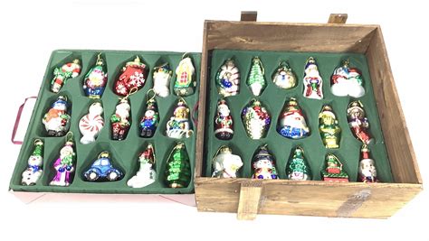 Lot - (30) Thomas Pacconi Christmas Ornaments w/crate