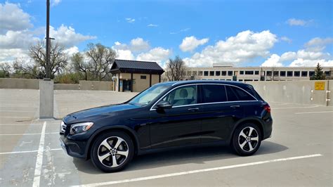 Review: 2019 Mercedes-Benz GLC 350e is a plugged-in luxury crossover