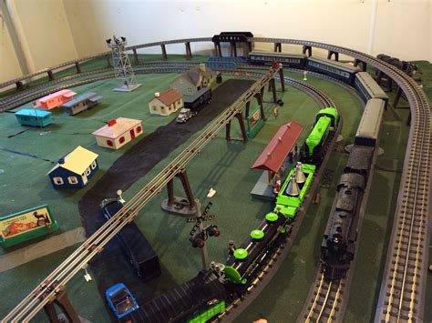 Lionel Trains Layout Train Layouts Lionel Train Sets | Images and ...