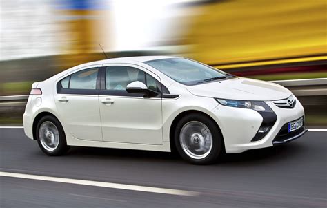 Opel Ampera Celebrates Tenth Birthday - The EV Report