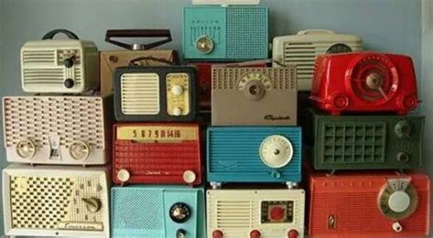 Pin by Jordan pickett on Aesthetic | Vintage radio, Radio, Retro radios