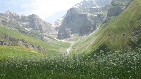 Fon Mountains, Tajikistan [OC] [4608x2592] : r/EarthPorn