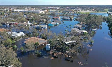 A tropical storm may be heading to Florida. Sarasota, Manatee officials ...