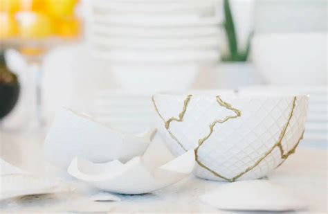 Kintsugi: The Value of a Broken Bowl | Saprea