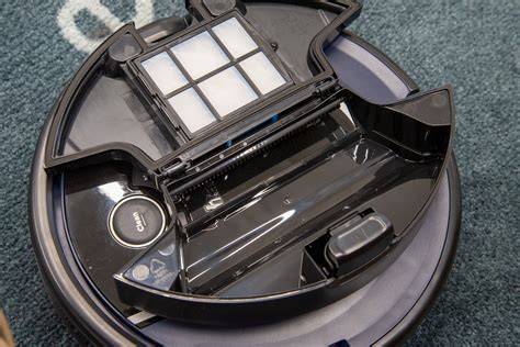 Shark ION Robot Vacuum Review: A simple and cheap robot