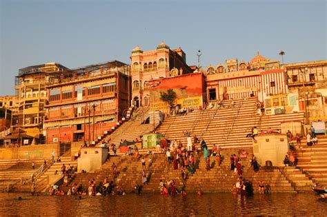 Ritual Morning Bathing at Sacred Varanasi Ghats, India. Editorial ...