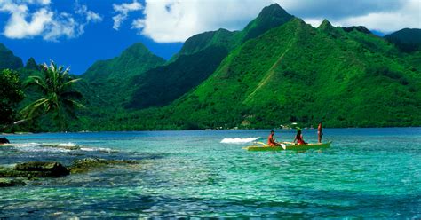 Moorea Is The World's Most Beautiful Island You've Never Heard Of ...