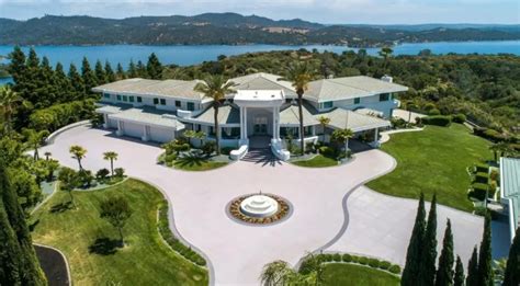 Eddie Murphy's Beautiful Folsom Lake Mansion is Up For Auction - Active ...