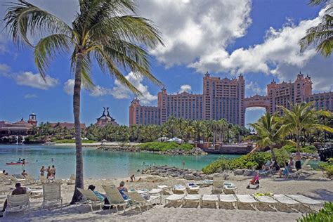 10 Best Reasons to Take the Kids to Paradise Island, Bahamas