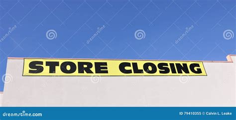 Store Closing Sign stock image. Image of chaper, reposess - 79410355