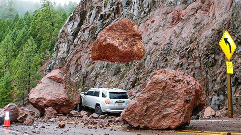 10 Devastating Landslides & Rockfalls Caught On Camera - YouTube