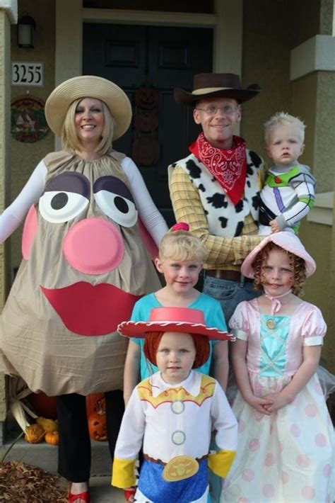 The Ultimate Collection of Disney Family Costume Ideas - Disney Wishful