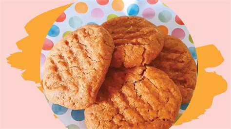 No Flour 3-Ingredient Peanut Butter Cookies - The Singapore Women's Weekly