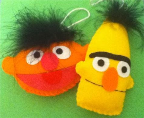 Bert & Ernie ornaments #etsy | Felt ornaments patterns, Felt ornaments