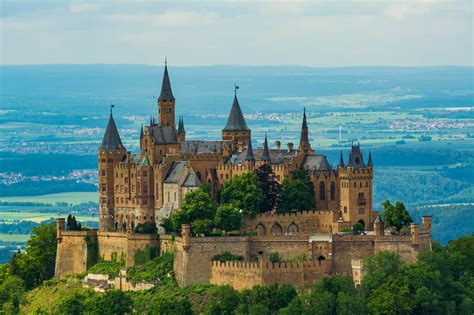 Hohenzollern Castle Baden-Württemberg : Hohenzollern Castle In Autumn Swabian Alps Baden ...