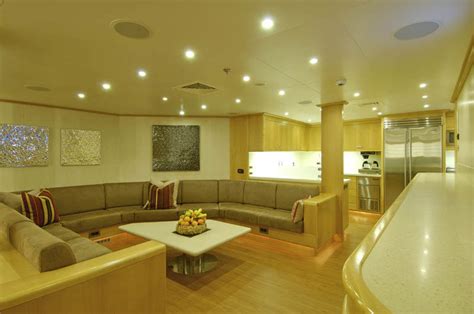 Shahid Khan’s Luxurious Kismet Superyacht for Sale (4) - Luxedb