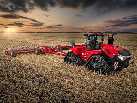 Case IH Steiger 715 Quadtrac Wins 2024 iF Design Award | MarketBook CA Blog