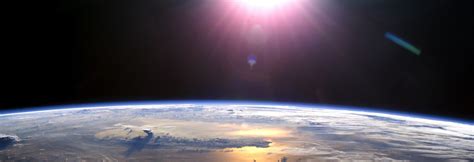 Astronauts Describe Transcendental Experience Called “Overview Effect ...