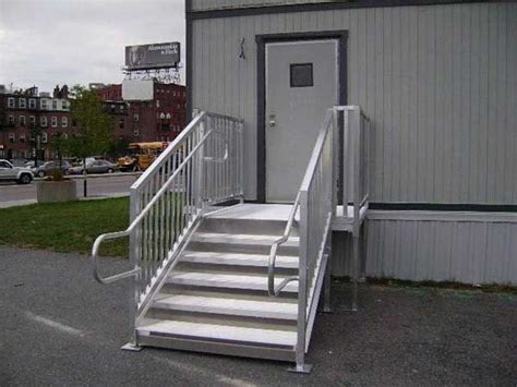 ADA Steps for Mobile Office | Stairs, Portable Wheelchair Ramp