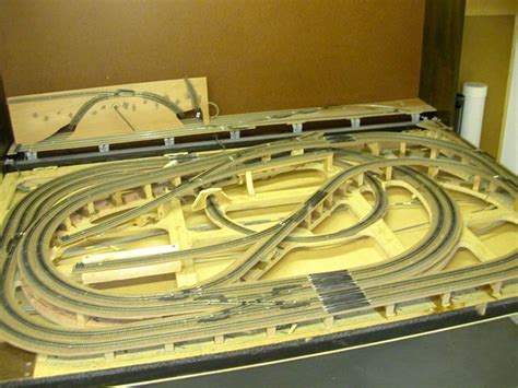 57 best Layout schematics images on Pinterest | Model trains, Model ...