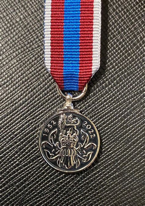 Worcestershire Medal Service: Platinum Jubilee Medal 2022 | Worcestershire Medal Service Ltd