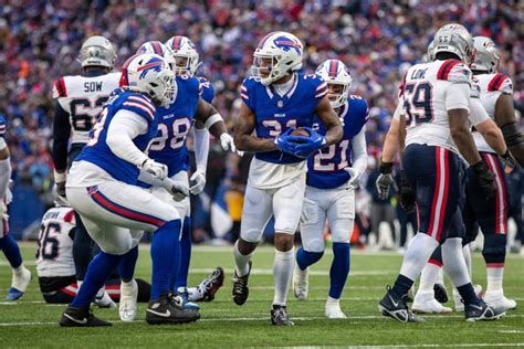 Buffalo Gameday Recap: Douglas, defense carries Bills; title showdown ...