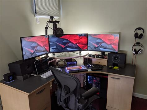 Gaming station turned work from home : r/battlestations