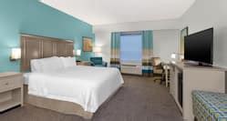 Hampton Inn and Suites Oceanfront Carolina Beach Hotel