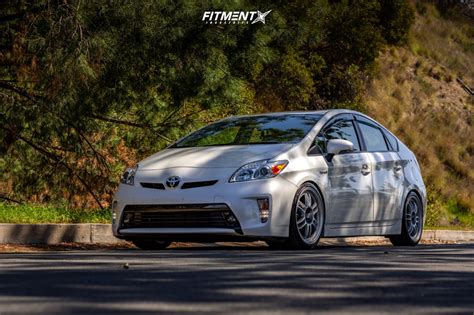 Toyota Prius Wheels for Sale - 285 Aftermarket Brands | Fitment Industries