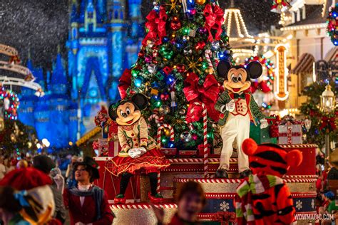 General Sales Begin for Mickey's Very Merry Christmas Party and Disney ...