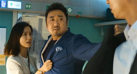 Train to Busan (Busanhaeng) (2016) review - Cinematic Diversions