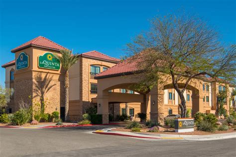 La Quinta Inn & Suites by Wyndham Las Vegas Airport South | Las Vegas ...