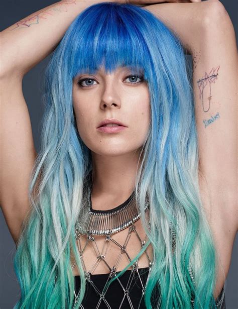 15 Best Teal Blue Hair Ideas to Copy in 2021