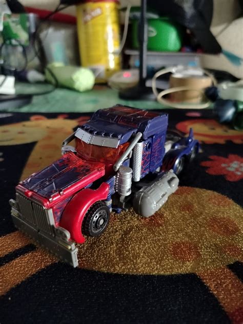 Vintage optimus prime, Hobbies & Toys, Toys & Games on Carousell