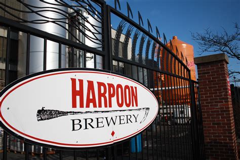 Beer Geek Monday Kicks-Off with Harpoon Tap Takeover – Olde Magoun's Saloon