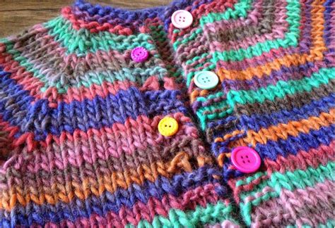 3 FREE Knitting Patterns for Sweaters that are very easy!